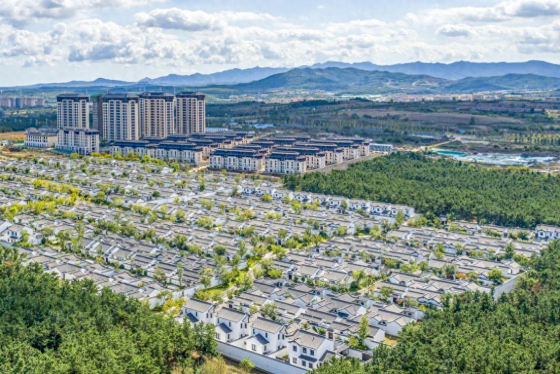 城投聽海林居社群啟幕，開啟業(yè)主多彩生活新篇！